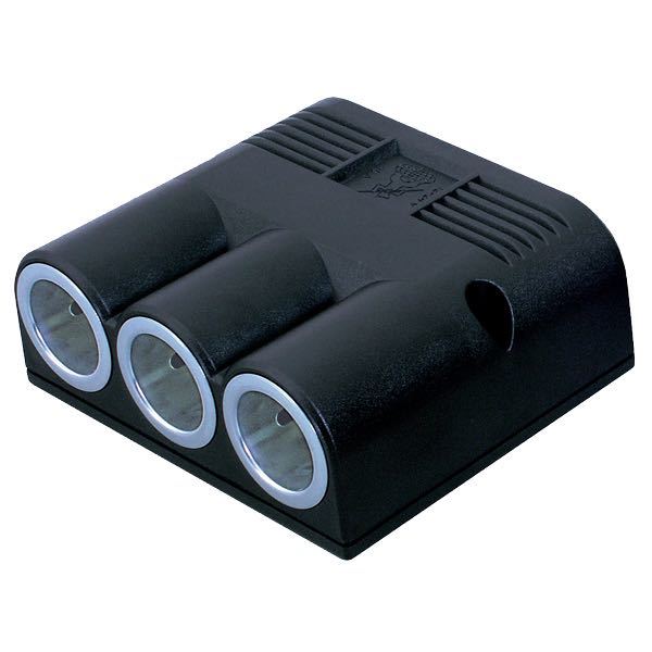 Påbygnings stikdåse triple 12/24V 20 amp-1